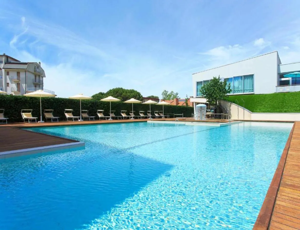 ***  Domino Suite Hotel & Residence Lido di Jesolo Italy